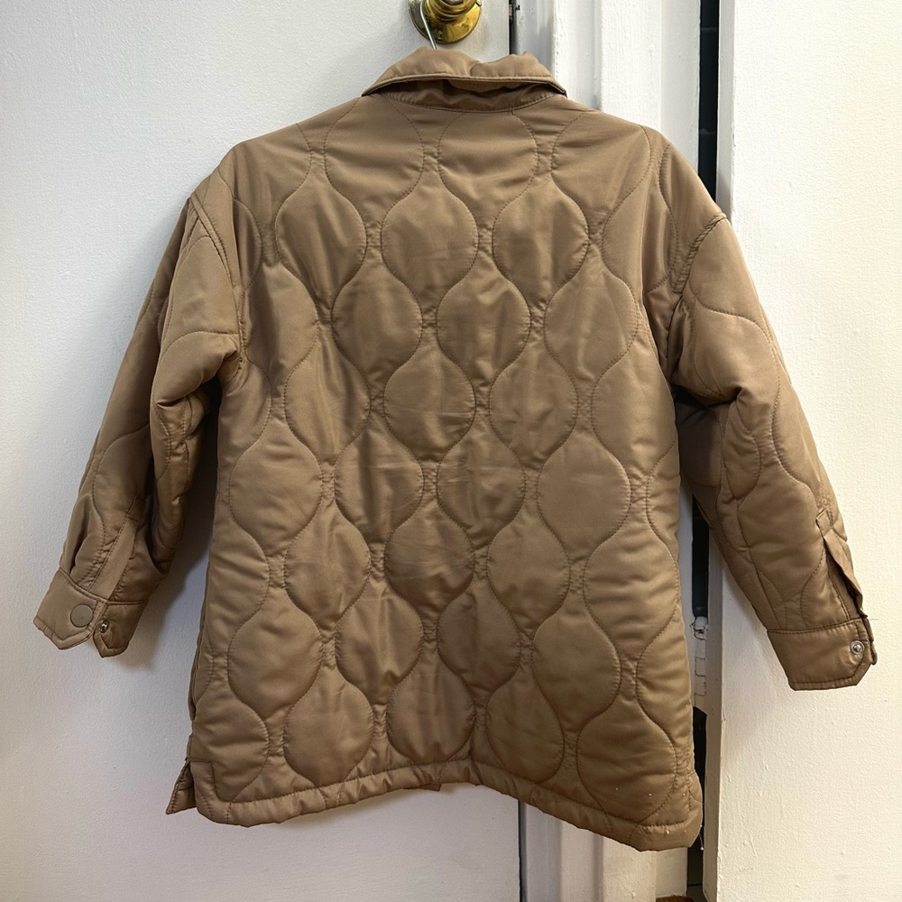 🧥Reserved‘s Quilted Tan Jacket. - Picture 2 of 8